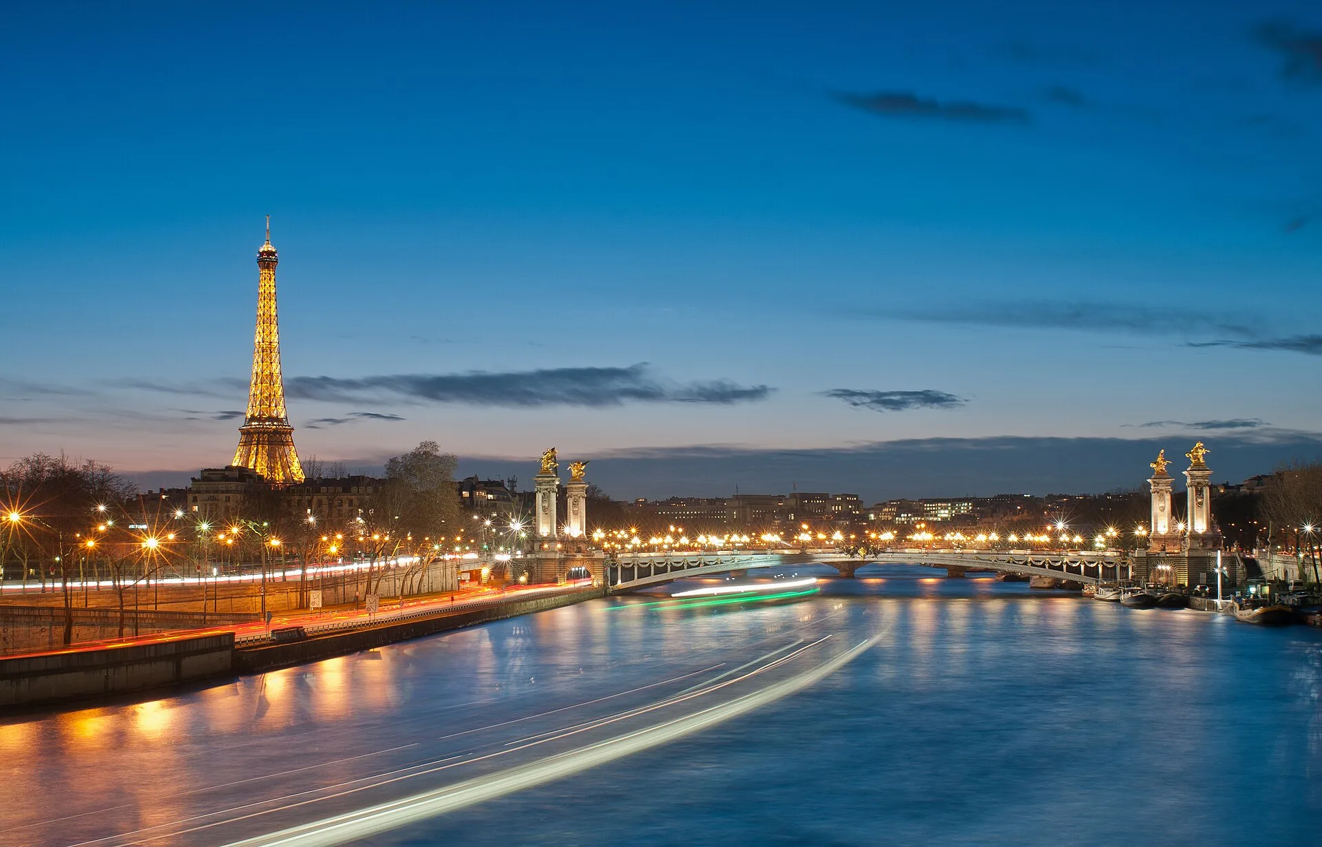 Europa: Torre Eiffel en París, gran tour de Navidad y Fin de Año 17 días